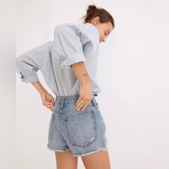 Madewell Pants - MADEWELL Relaxed Denim SHORTS